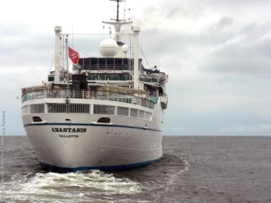 LIC0706_ANALSTSAIL_RR08_L